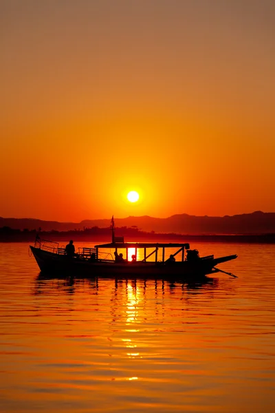 Pescador, Lago Inle, Myanmar — Foto de Stock