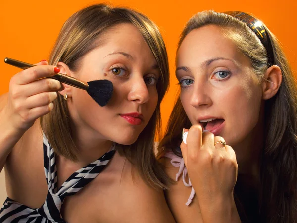 Женщины готовят макияж Стоковое Фото