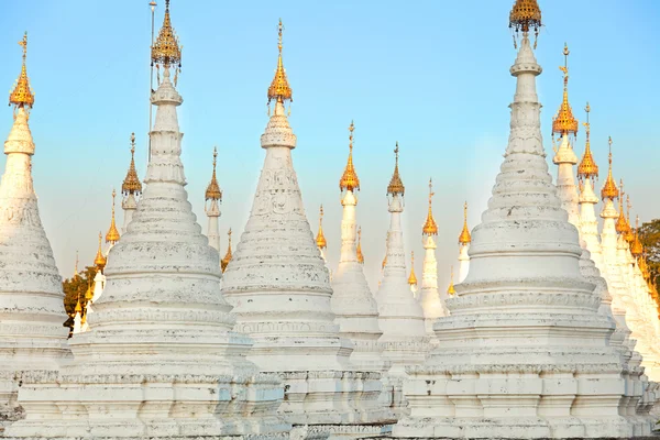 Kuthodaw Pagoda, Myanmar — Zdjęcie stockowe