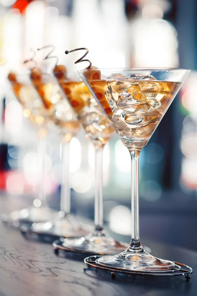 Martini cocktail in bar — Stock Photo, Image