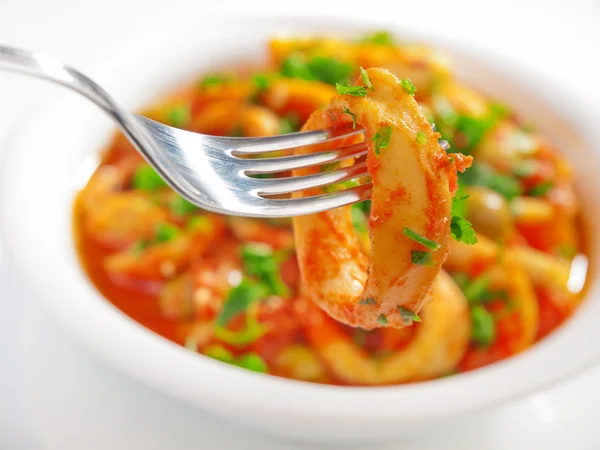 Calamari stufati in salsa di pomodoro e cipolla — Foto Stock