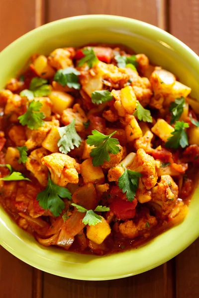 Gobi Aloo Indian curry dish — Stock Photo, Image