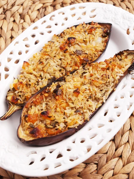 Berenjenas rellenas con arroz — Foto de Stock