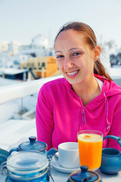 Young woman drinking morning coffee