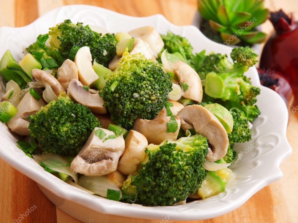 Mantar Salatası Mantar Salatası