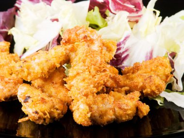 Çıtır çıtır kızarmış tavuk