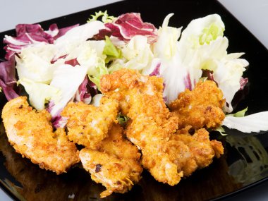 Çıtır çıtır kızarmış tavuk