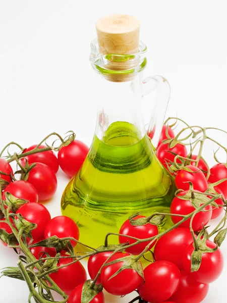 Tomatoes and Olive Oil — Stock Photo, Image