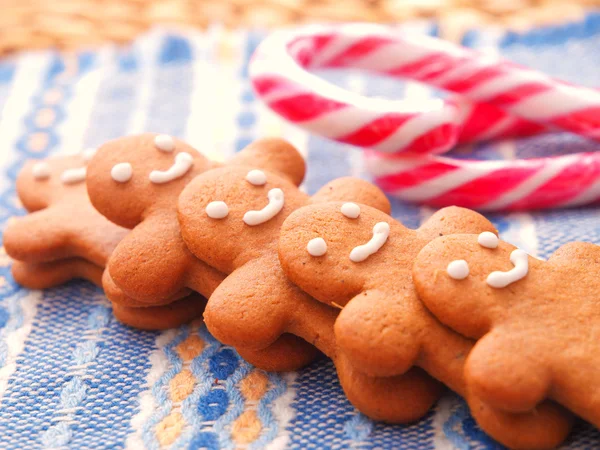 Homemade gingerbread men — Stock Photo, Image