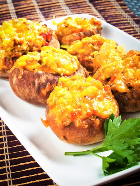 Setas rellenas con queso —  Fotos de Stock