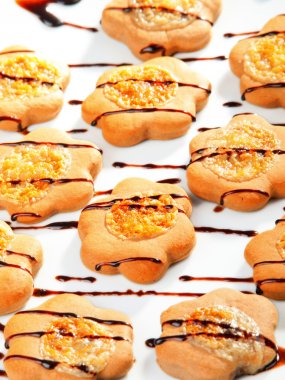 Çerezler çikolata devrildiği ile