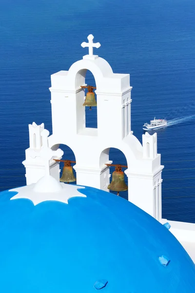 Igreja famosa em Fira, Santorini — Fotografia de Stock