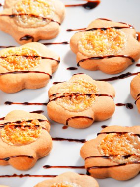 Çerezler çikolata devrildiği ile