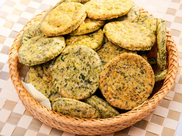 Biscuits faits maison aux épinards — Photo