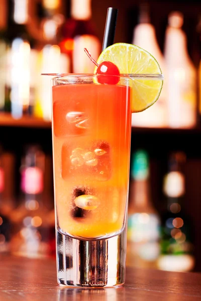 Cocktail di raffreddamento al mirtillo rosso — Foto Stock