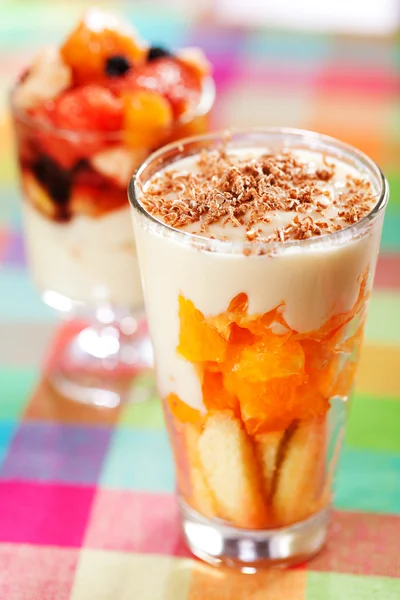 Insalata di frutta con yogurt — Foto Stock