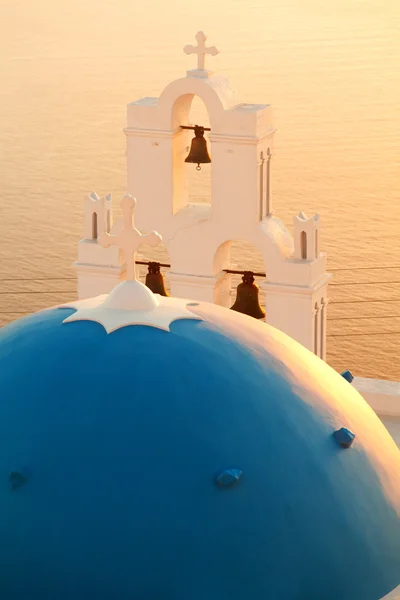 Igreja famosa em fira — Fotografia de Stock