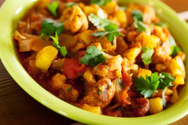 Gobi Aloo Hint köri çanak