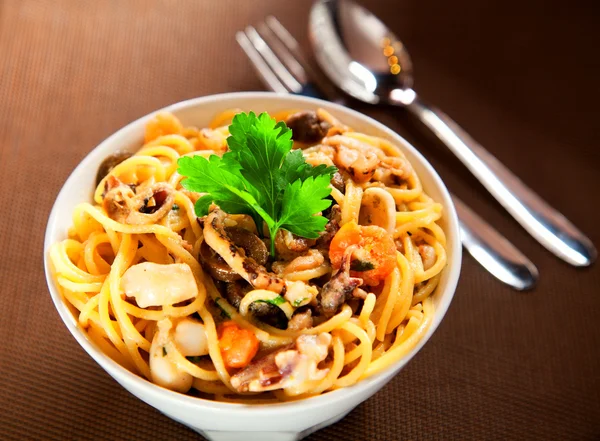 Zeevruchten pasta spaghetti — Stockfoto