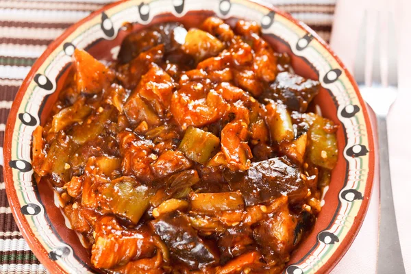 Fried eggplants with tomato sauce — Stock Photo, Image