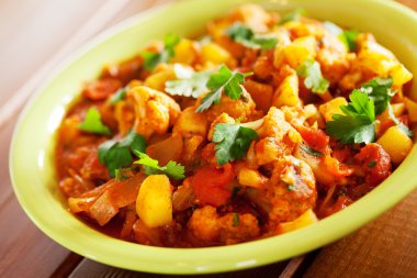 Gobi Aloo Hint köri çanak