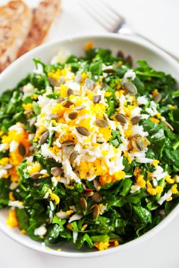 Plaka ıspanak salatası