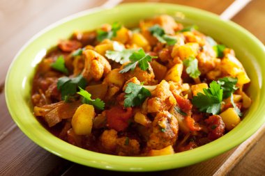 Gobi Aloo Hint köri çanak