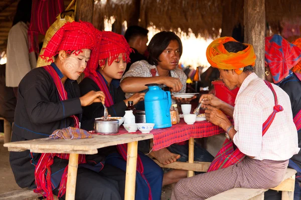 Pueblo de la tribu Pa-O, Lago Inle —  Fotos de Stock