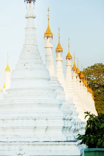 Pagoda de Kuthodaw, Myanmar —  Fotos de Stock