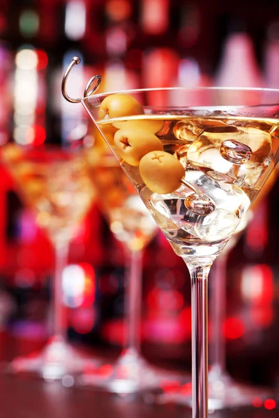 Ünlü kokteyl Martini — Stok fotoğraf