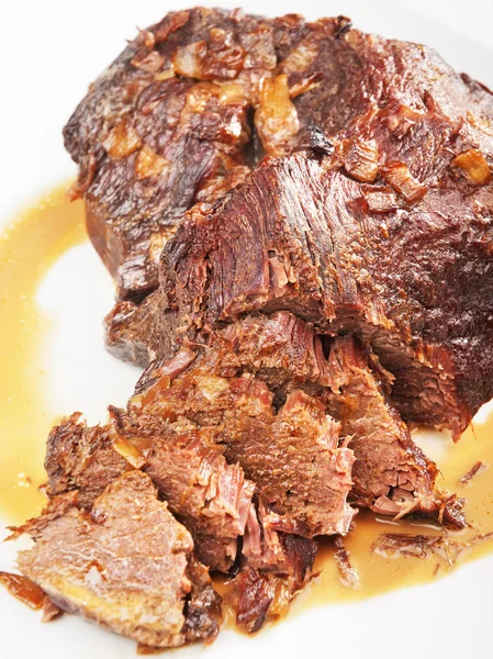 Carne de bovino cozida em creme — Fotografia de Stock