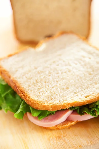 Pain blanc fait maison pour sandwichs — Photo