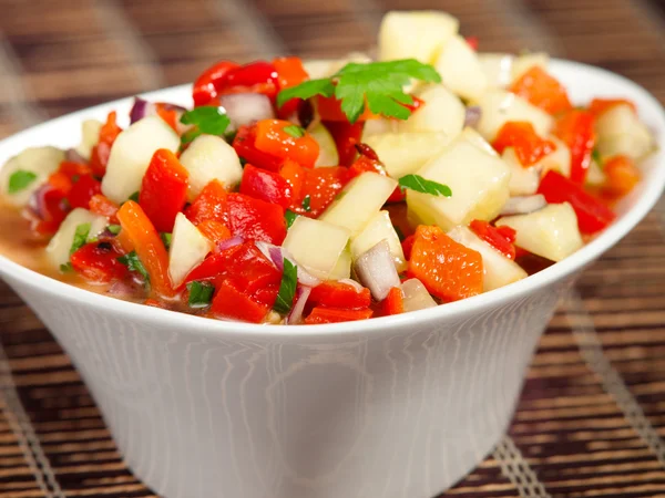 Salad with baked peppers and cucumbers — Stock Photo, Image