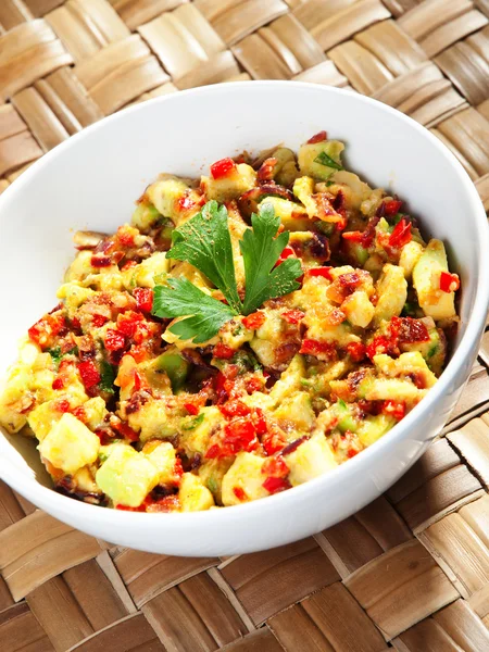 Salad with avocado and red peppers — Stock Photo, Image