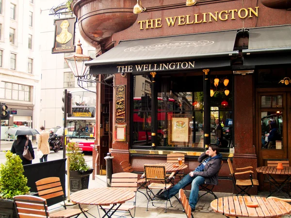 Straat café, Londen — Stockfoto