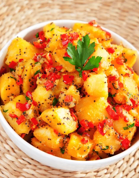 Patatas con sésamo y cilantro — Foto de Stock