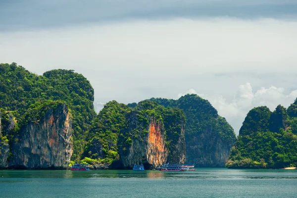 Arquipélago de Phang Nga perto de Phuket — Fotografia de Stock