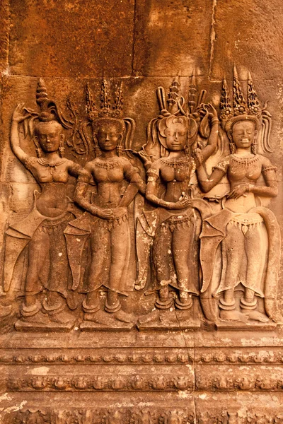 Apsara carving, Angkor wat — Stock Photo, Image