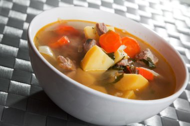 Sebze çorbası Dana eti
