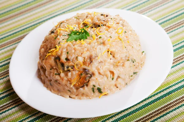 Risoto de arroz com frutos do mar — Fotografia de Stock