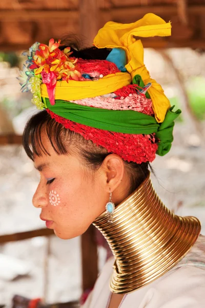 Young long-neck woman — Stock Photo, Image