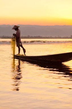 Balıkçı, Inle Gölü, Myanmar