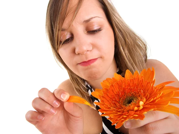Krásná žena s květinou — Stock fotografie