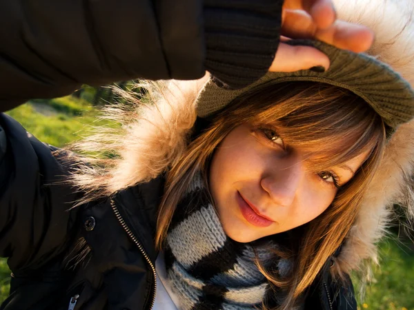 Adolescente chica al aire libre —  Fotos de Stock