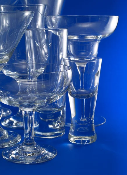 Různé prázdné sklenice koktejl — Stock fotografie