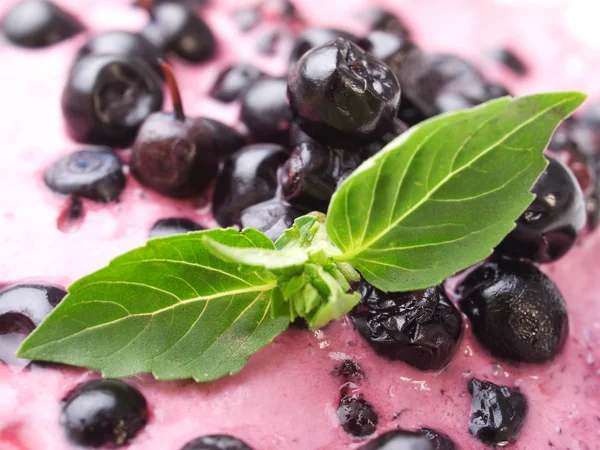 Blueberry yogurt — Stock Photo, Image