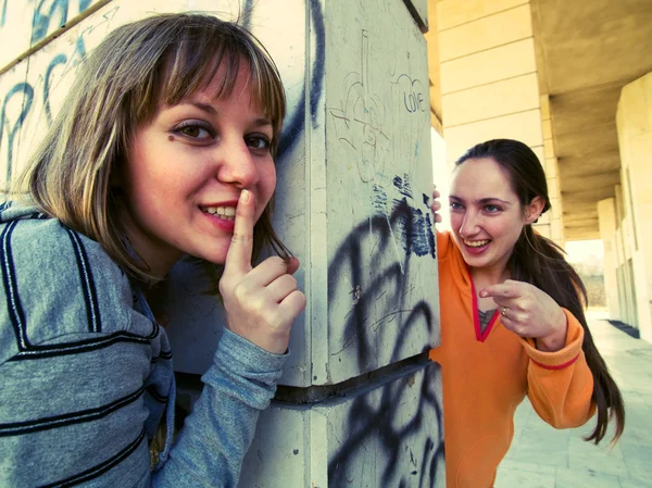 Adolescentes ao ar livre — Fotografia de Stock