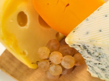 Üzüm natürmort ile peynir