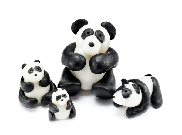 Panda familie gemaakt van klei — Stockfoto