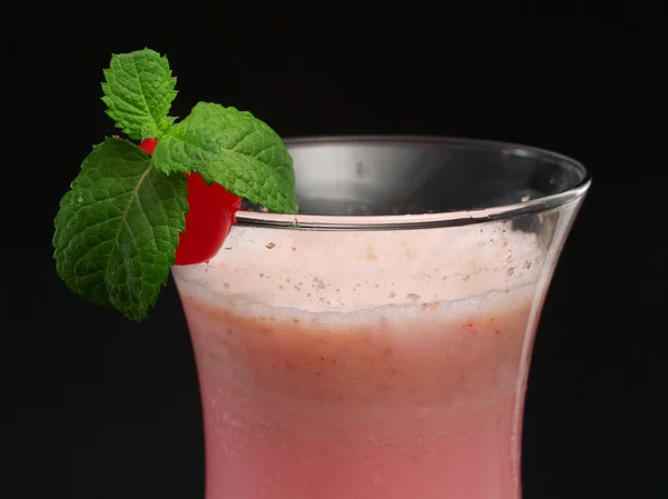 Strawberry Milkshake Cocktail — Stock Photo, Image